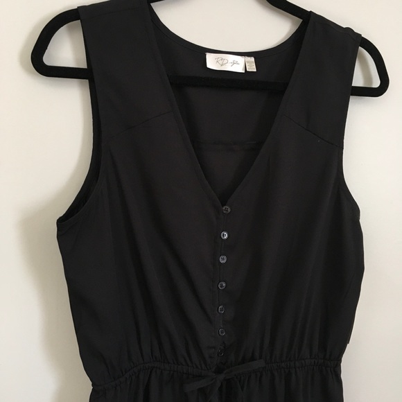 NWT RD Style black laser cut button up romper medium - Picture 3 of 4
